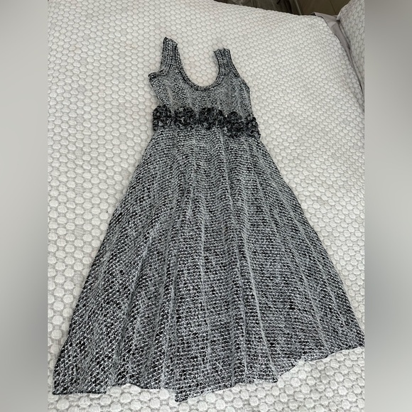 Carrie Me Couture Montreal, Custom Design, Dress with Shawl,  M - Picture 8 of 11